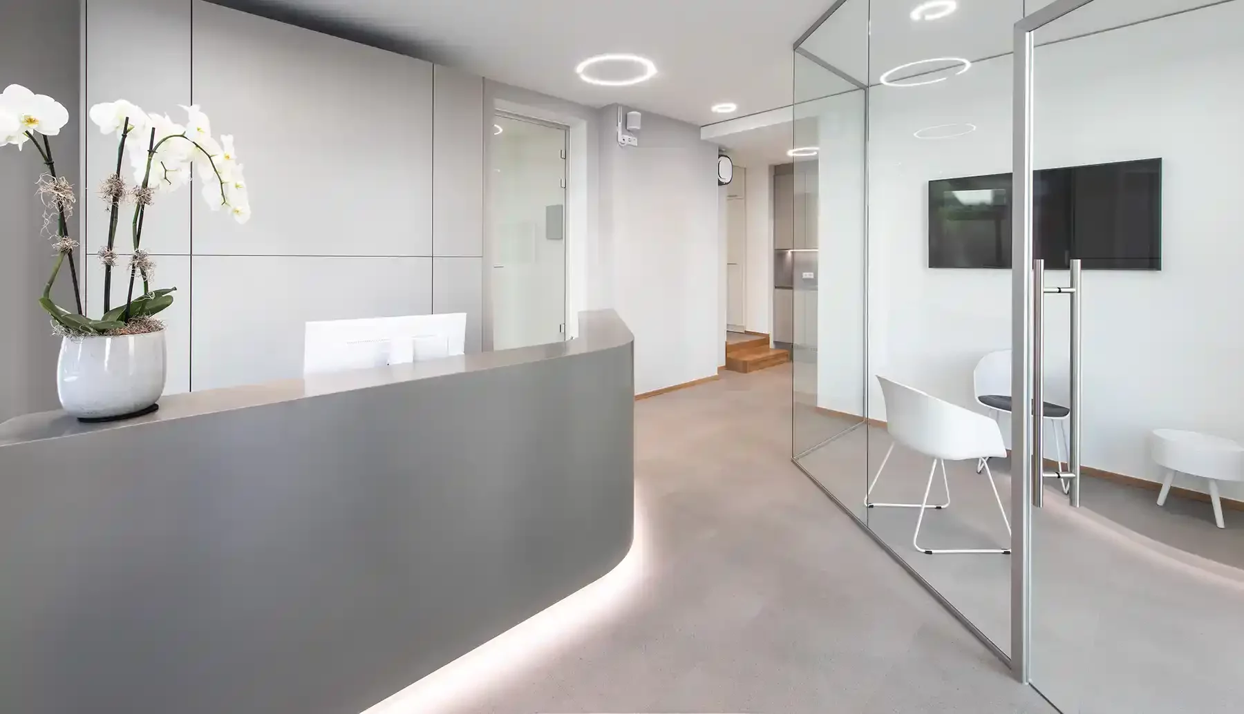 Dr. Wenninger Implantologie München